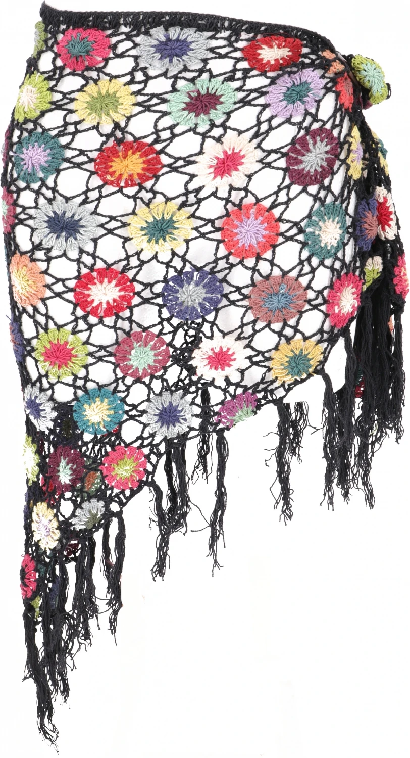 Häkelstola, Hippie Blümchen Häkelschal, Dreieckstuchl - Schwarz - 180x60 Cm 6 Häkelstola, Hippie Blümchen Häkelschal, Dreieckstuchl - Schwarz - 180x60 Cm – Bild 4