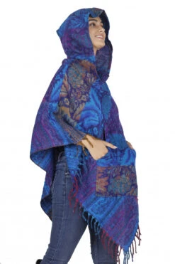 Ethno, Hippie Poncho Mit Langer Zipfelkapuze - Blau -Modebekleidungsgeschäft 39998 3 29 20234055 ago0311