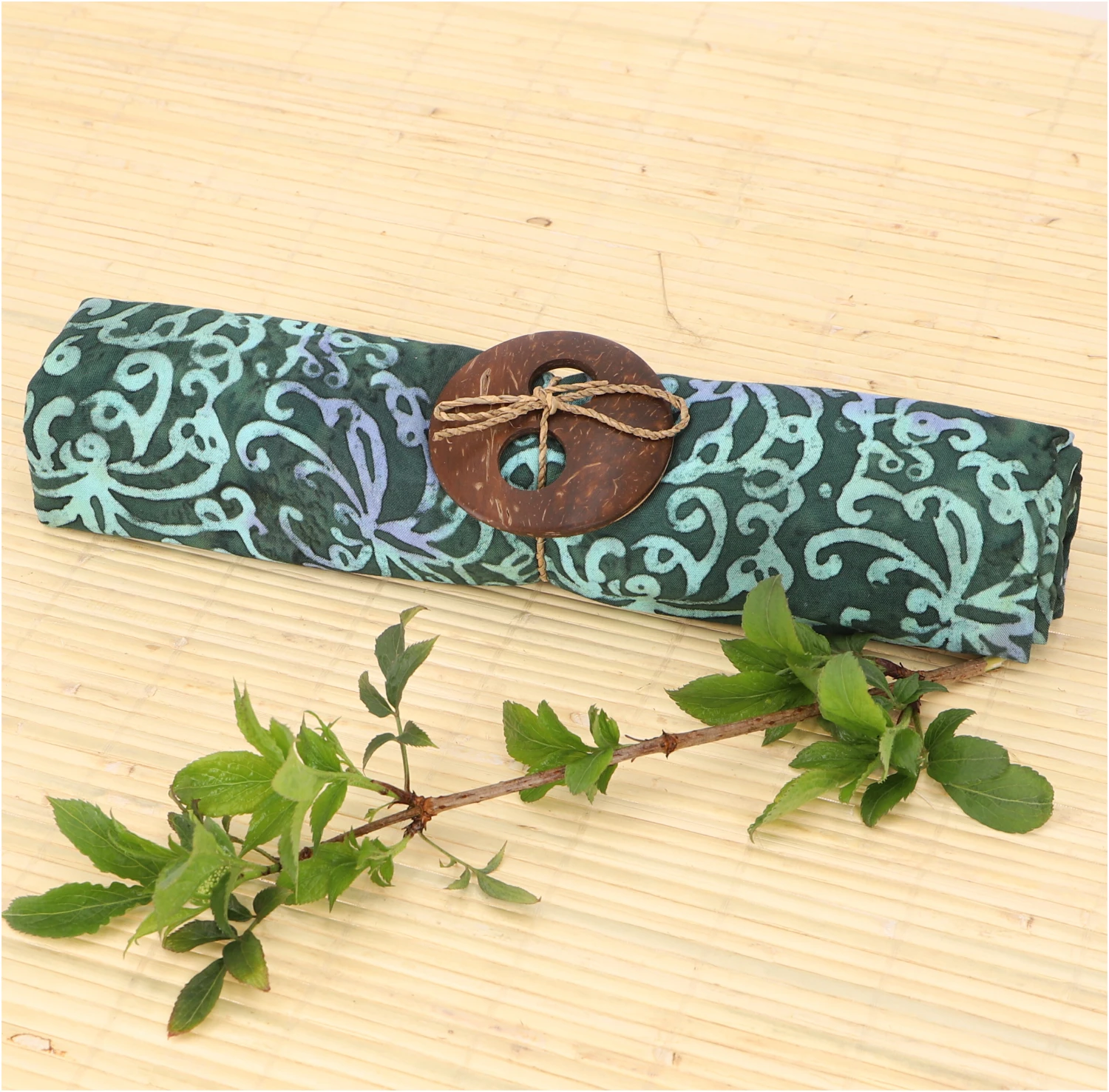 Bali Batik Sarongkleid, Wickelrock, Sarong, Strand Tuch Mit Sarongschnalle - Design 1/grün - 160x100 Cm 3 Bali Batik Sarongkleid, Wickelrock, Sarong, Strand Tuch Mit Sarongschnalle - Design 1/grün - 160x100 Cm