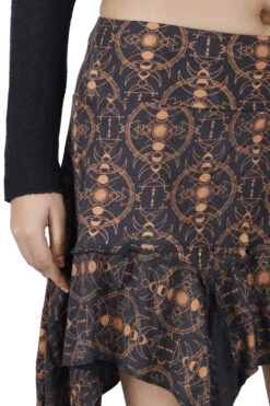 Minirock, Zick/Zack Zipfel Rock - Schwarz -Modebekleidungsgeschäft 49114 h 22 ago2311