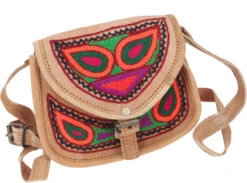 Unikat Vintage Hippietasche, Tasche Aus Ziegenleder, Schultertasche, Bestickete Ledertasche - Farbe 5 - 12x17x4 Cm