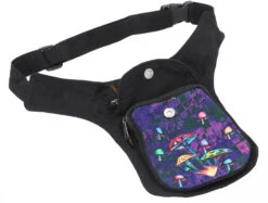 Festivalgürteltasche, Sidebag, Crossbag Mit Psychodelischem Druck- Magic Mushroom - 24x17x4 Cm -Modebekleidungsgeschäft 53550 12356 0606tilo taschen 63