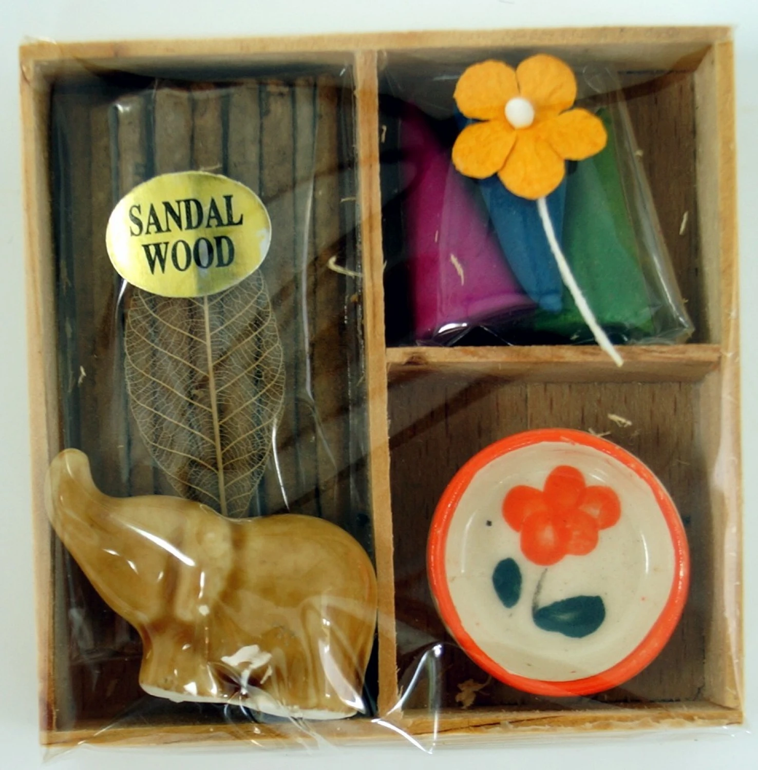 Räucher & Duftset - Sandelwood - 2x7x7 Cm 3 Räucher & Duftset - Sandelwood - 2x7x7 Cm